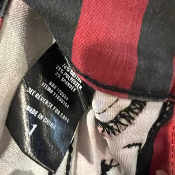 Hot Topic Women’s Red and Black Striped Pants - Picture 6 of 7